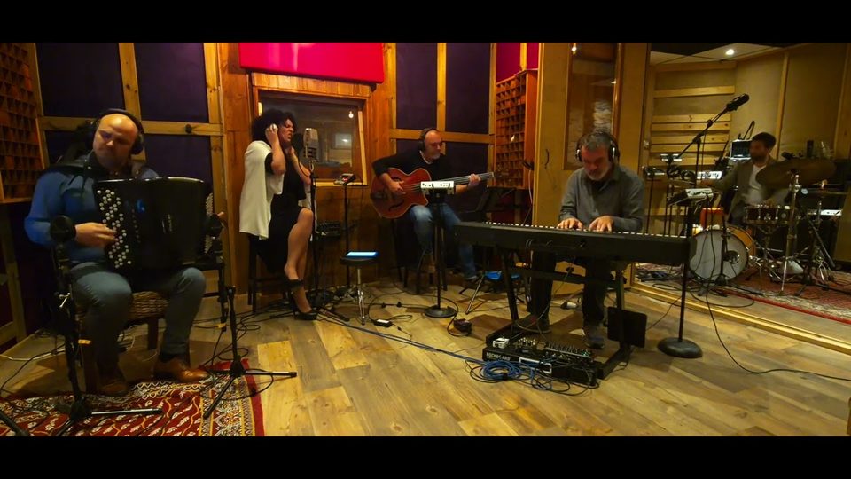 Claire Boni et Jérémy Lohier en studio : Tata Yoyo